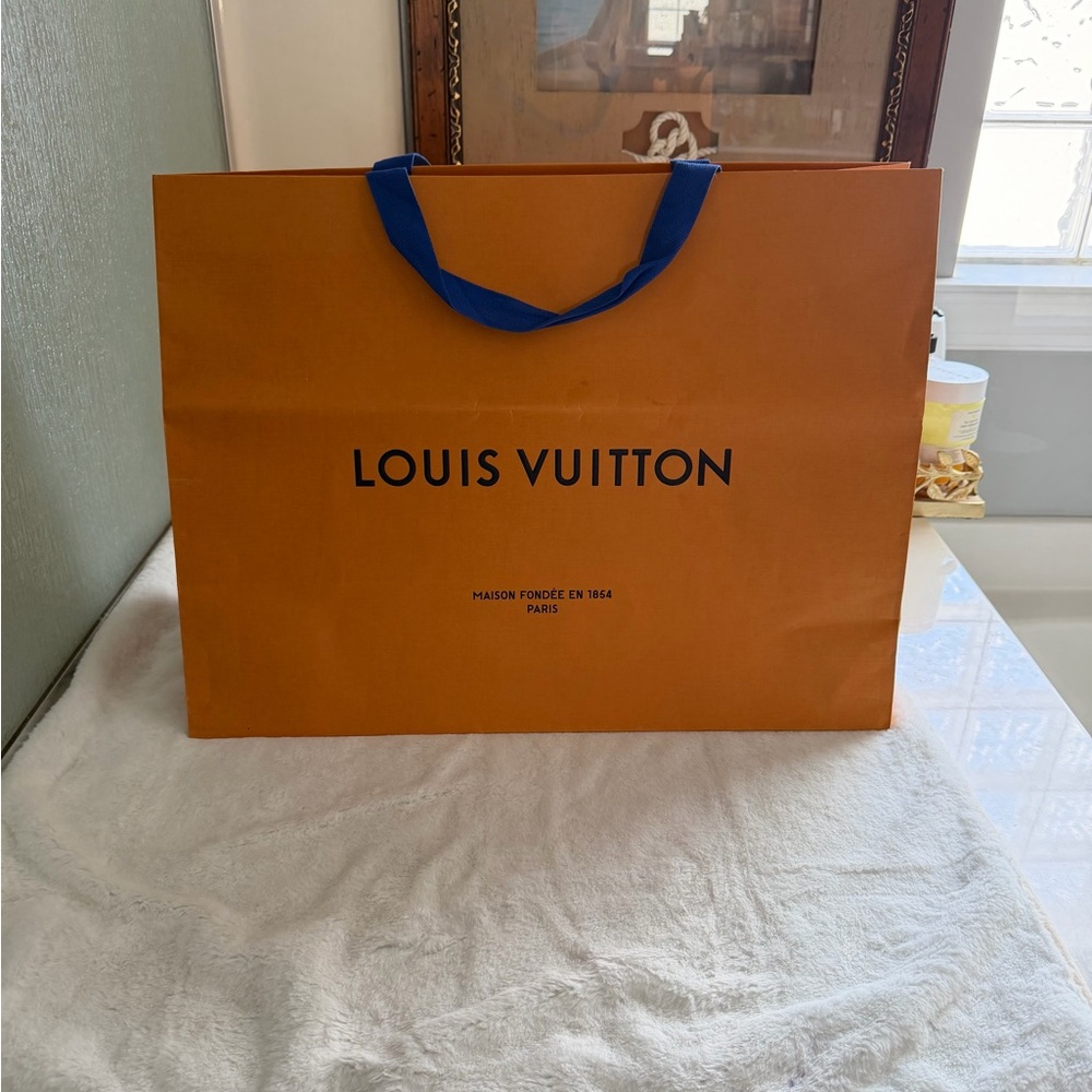 Louis Vuitton Orange Shopping Bag with Black Logo size 17X23